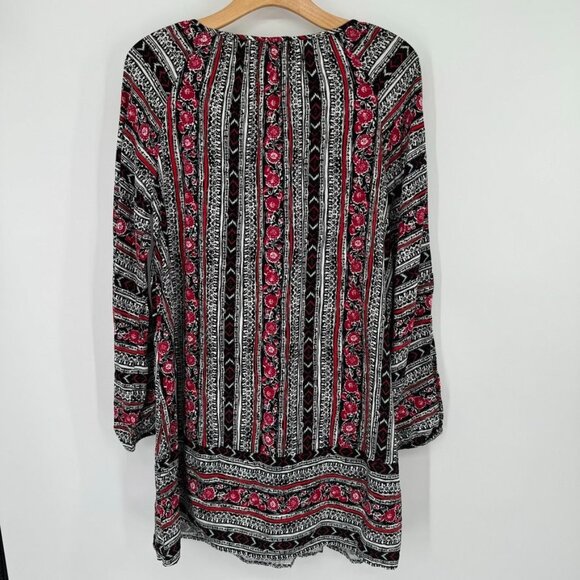 Express Womens Tunic Top size Medium Boho Floral Black red Print V Neck rayon - Picture 9 of 10